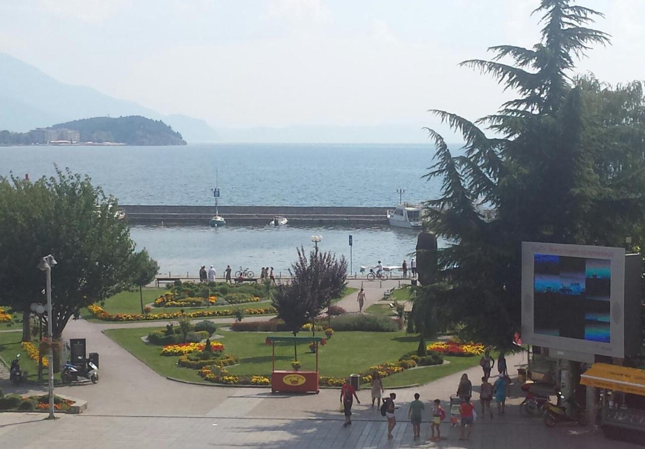 Guest House Ginek Охрид Экстерьер фото